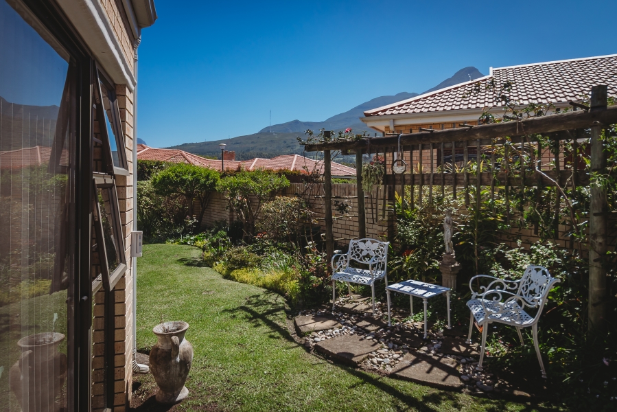 3 Bedroom Property for Sale in Camphersdrift Western Cape
